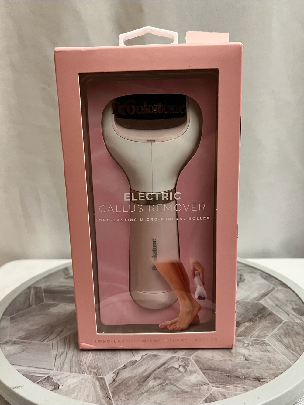 Brookstone Electric Callus Remover Pink Diamond Crystal Roller New Open Box
